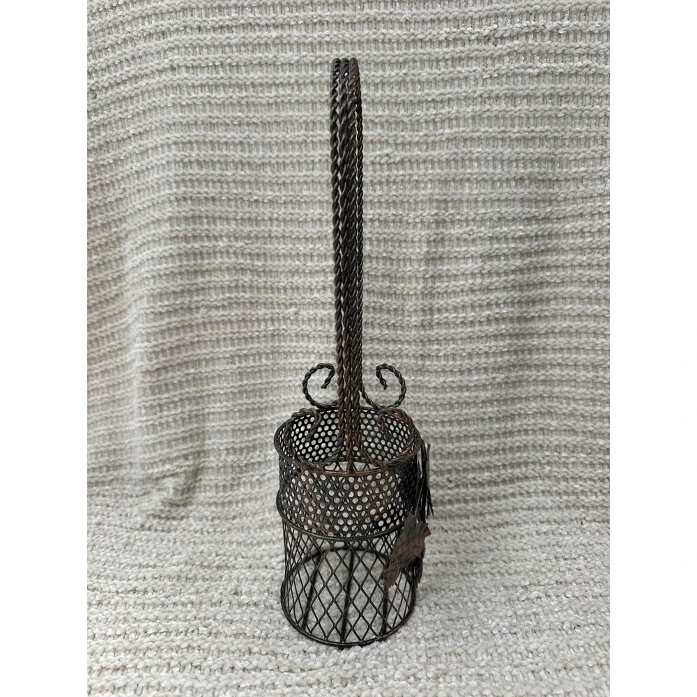 Vintage Metal Wine Bottle Holder Grape Leaf Caddy Bronze Farmhouse Decor 14 inch